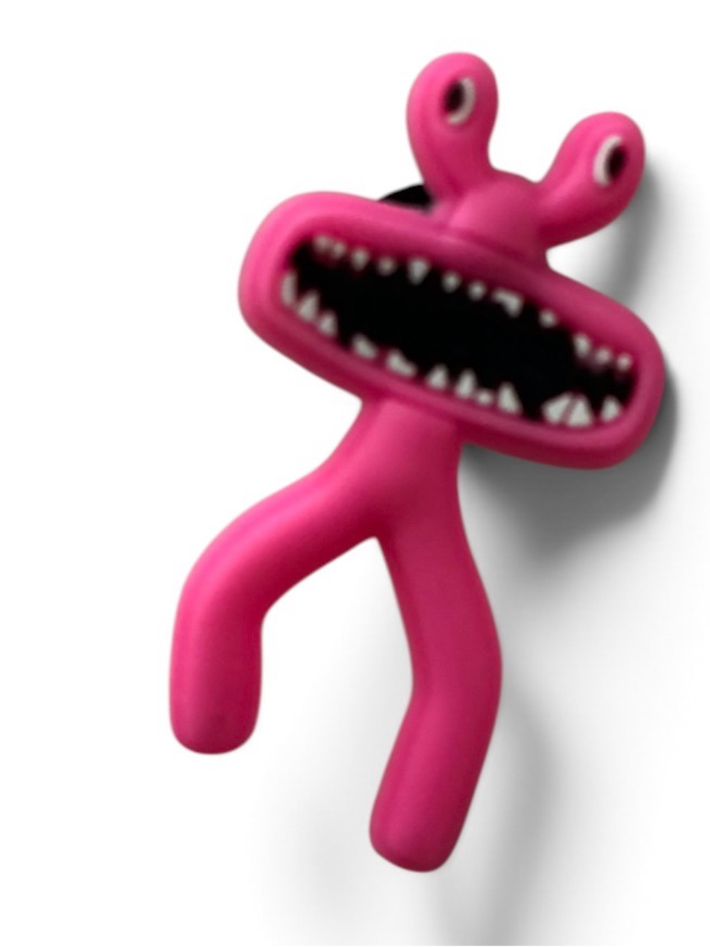 Pink Monster Roblox Rainbow Friends Jibbitz